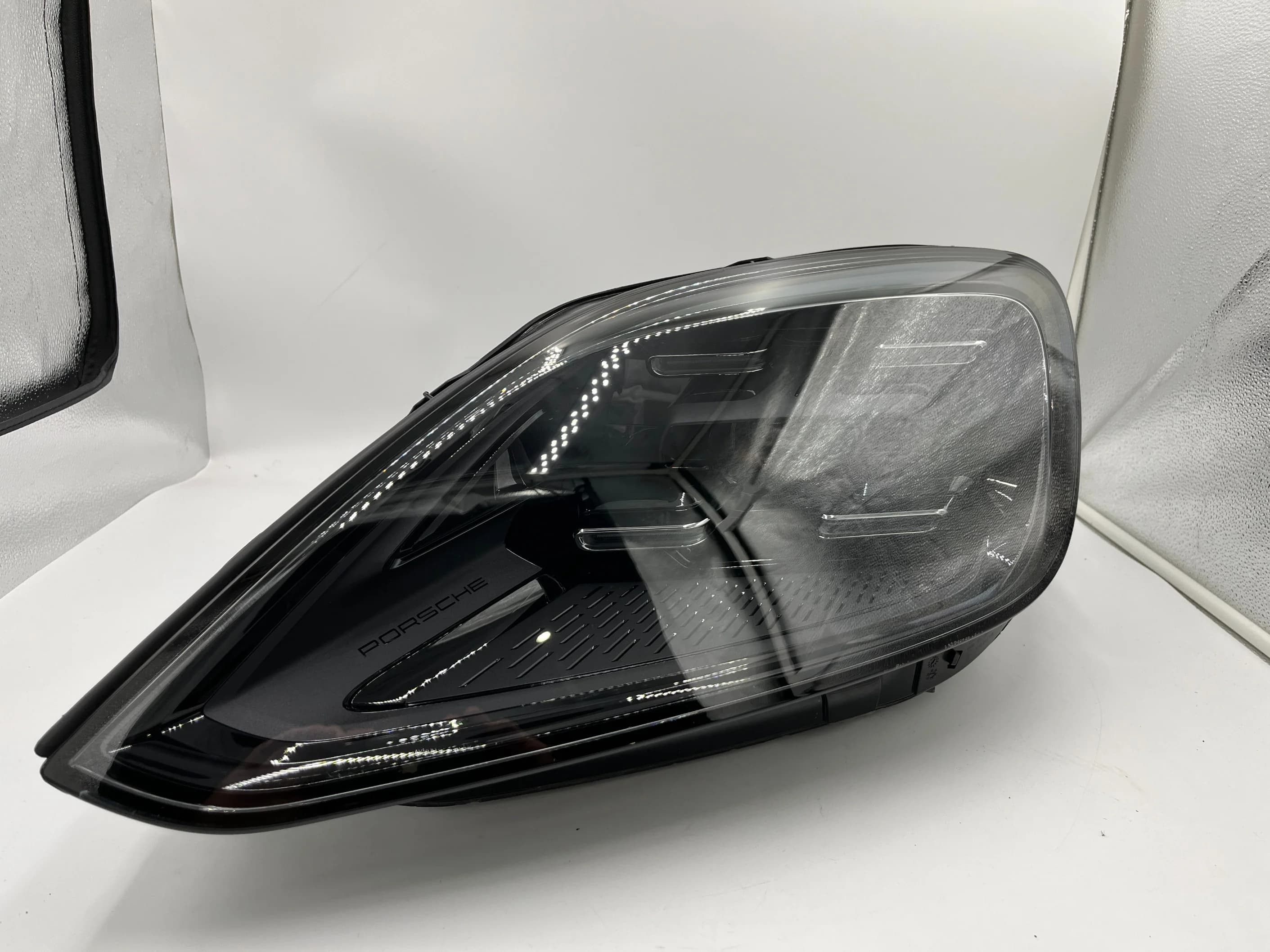 Lampa PORSCHE CAYENNE 9Y LIFT 23- FULL LED LEWA (9Y0, 941, 081)