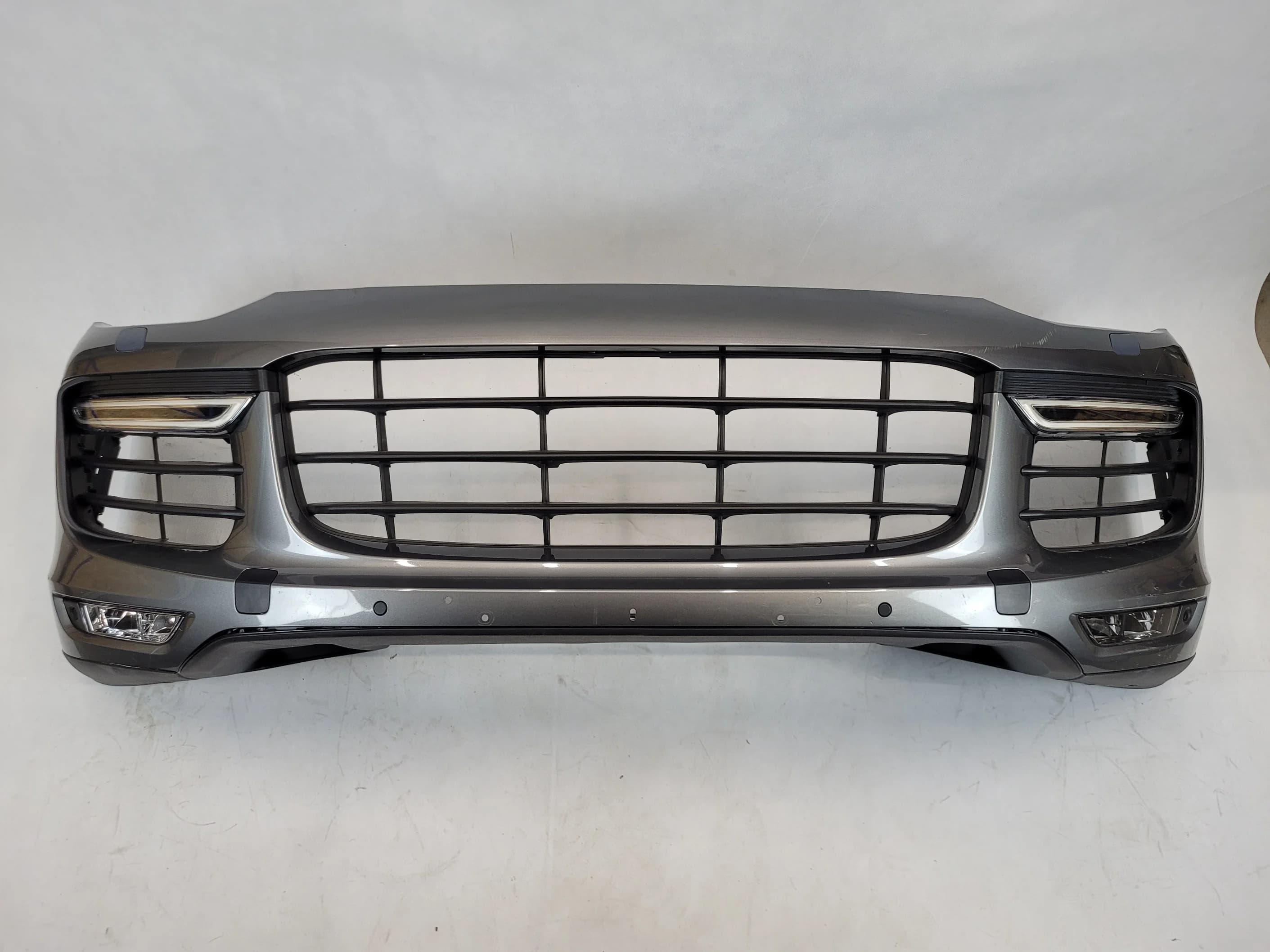 Zderzak przedni PORSCHE CAYENNE 7P5 GTS LIFT 4xPDC