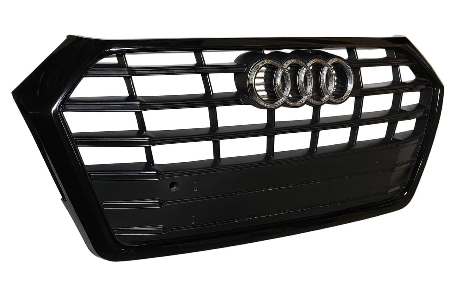 Atrapa zderzaka AUDI Q5 80A 16-20r BLACK OE (80A, 853, 651)