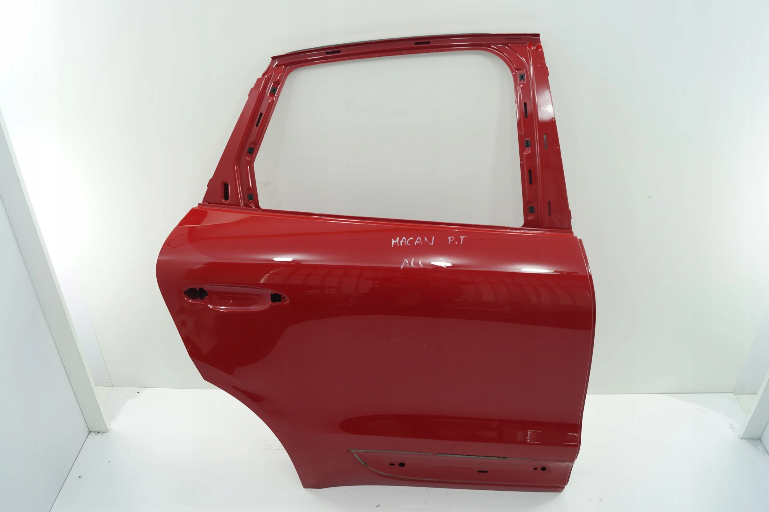 DRZWI PRAWE TYLNE PORSCHE MACAN 95B