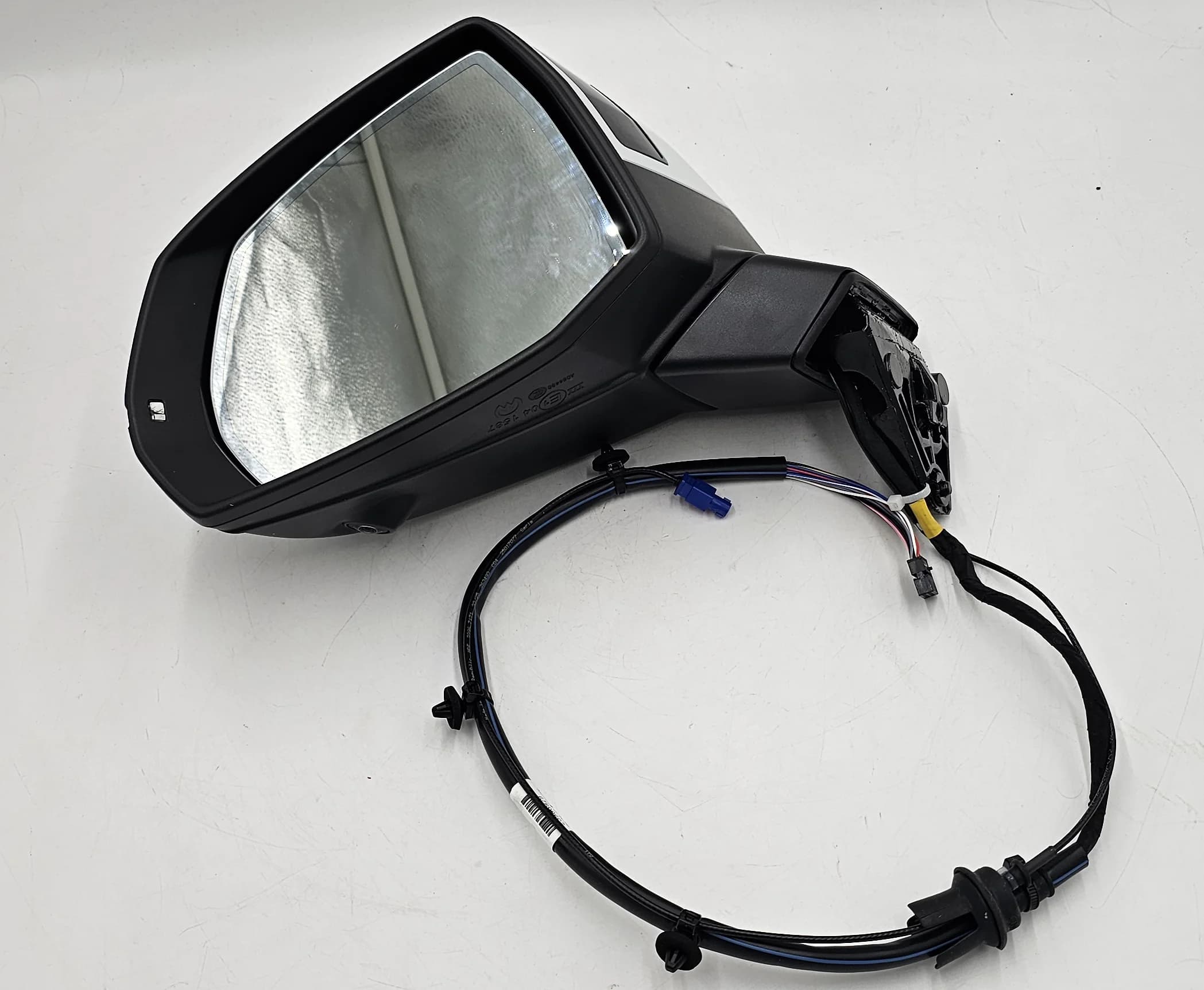 Lusterko AUDI Q7 4M KAMERA 360° MARTWE POLE LS9R LEWE