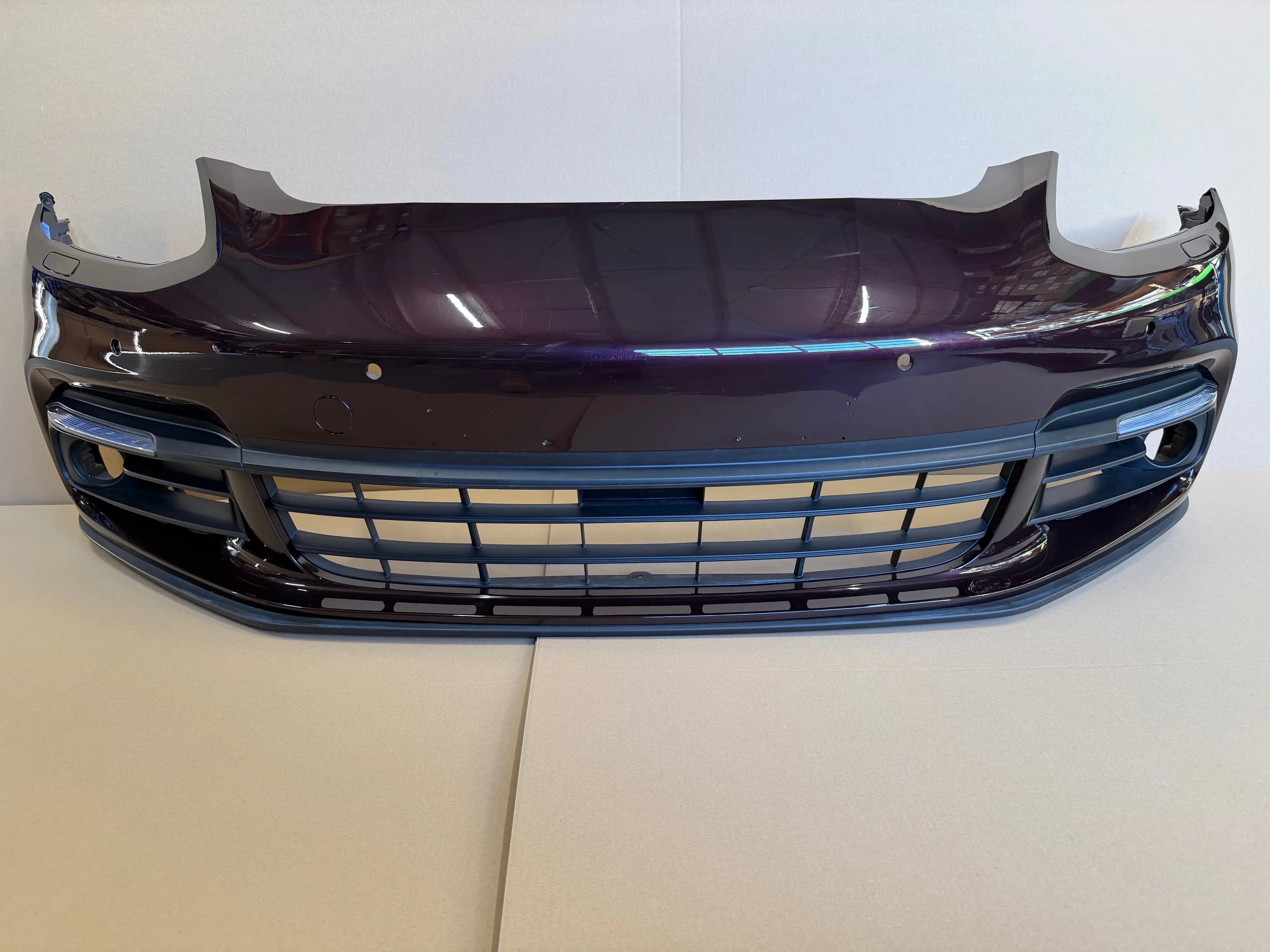 Zderzak przedni PORSCHE PANAMERA 971 6x pdc oprysk BORDOWY (971807221)