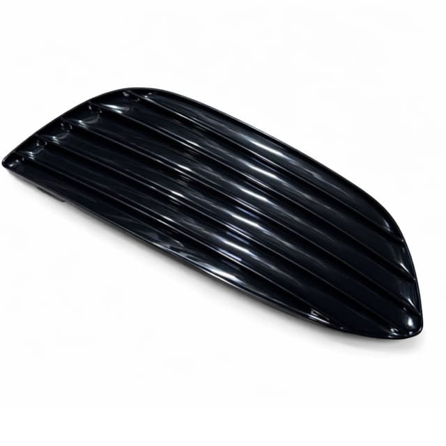 Kratka zderzaka MERCEDES C-KLASA W205 14-18r PRAWA