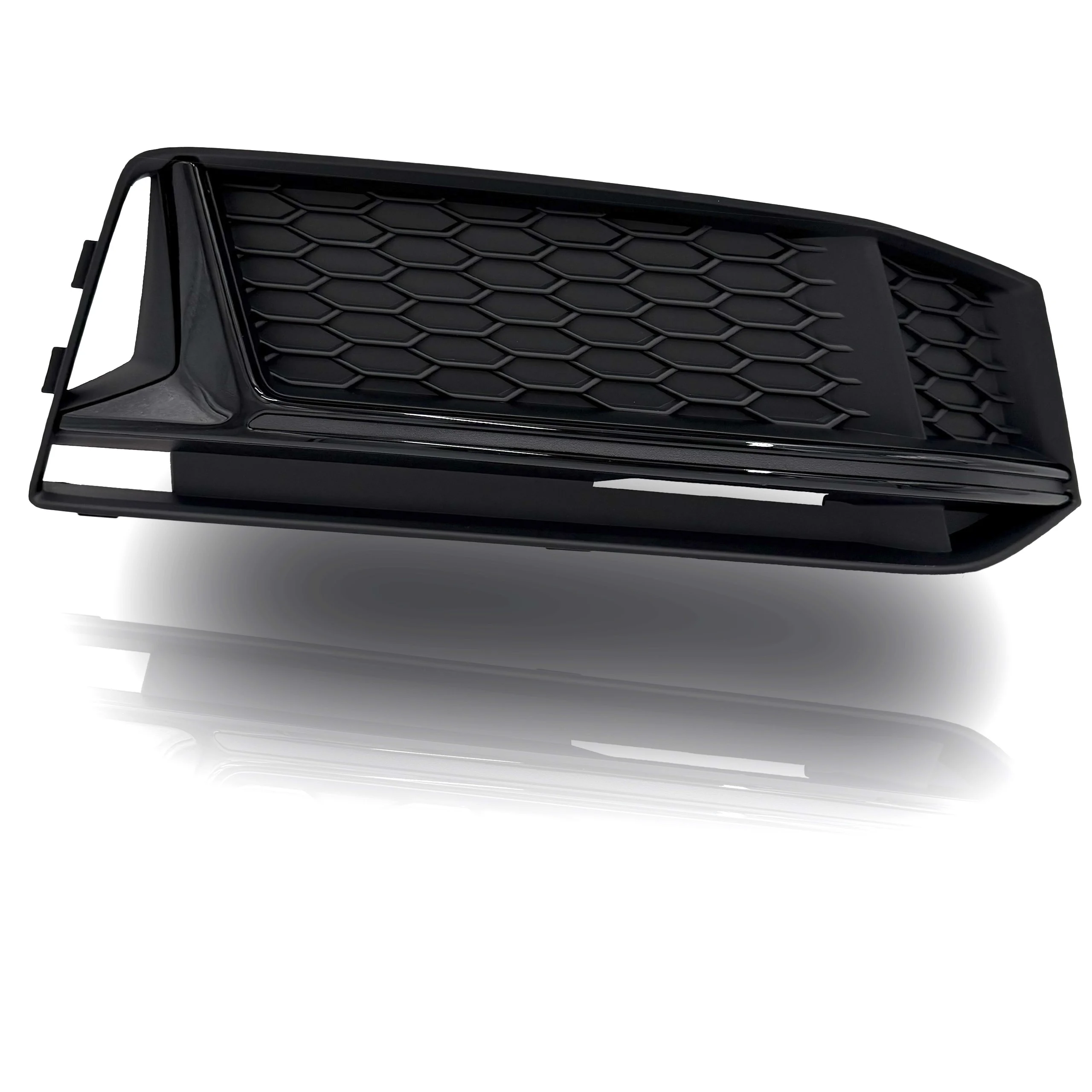 Kratka zderzaka AUDI A4 B9 S4 15-19R BLACK PRAWA (8W0807682K)