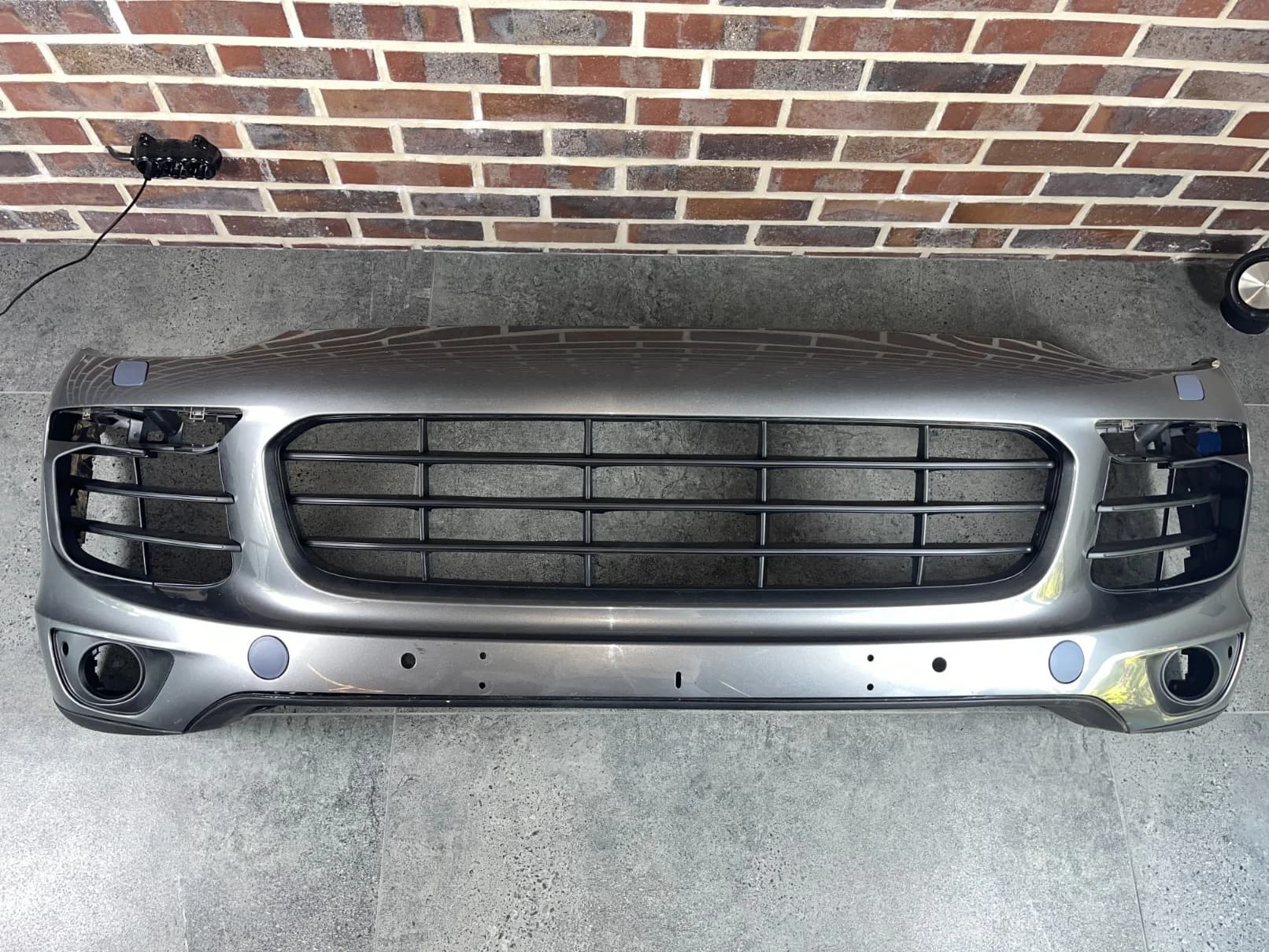 Zderzak przedni PORSCHE CAYENNE 7P5 LIFT 4xPDC GOŁY