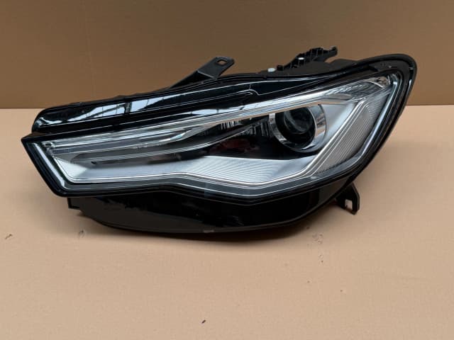 Reflektor XENON AUDI A6 C7 LIFT 14-17r LEWY