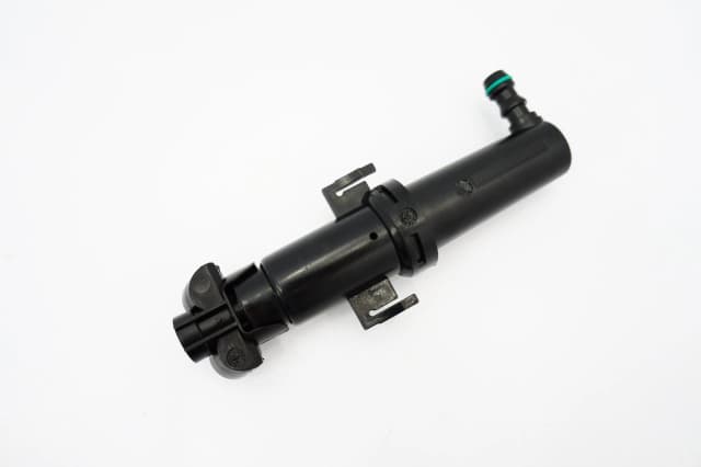 Spryskiwacz reflektora AUDI A3 8P 08-12r | Q5 08-11r LEWA