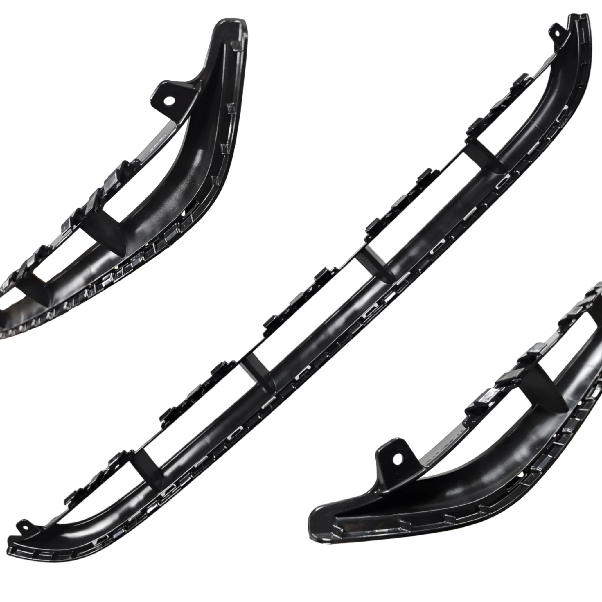 Kratka środkowa zderzaka AUDI Q7 4L0 FL S-LINE (4L0807683E)