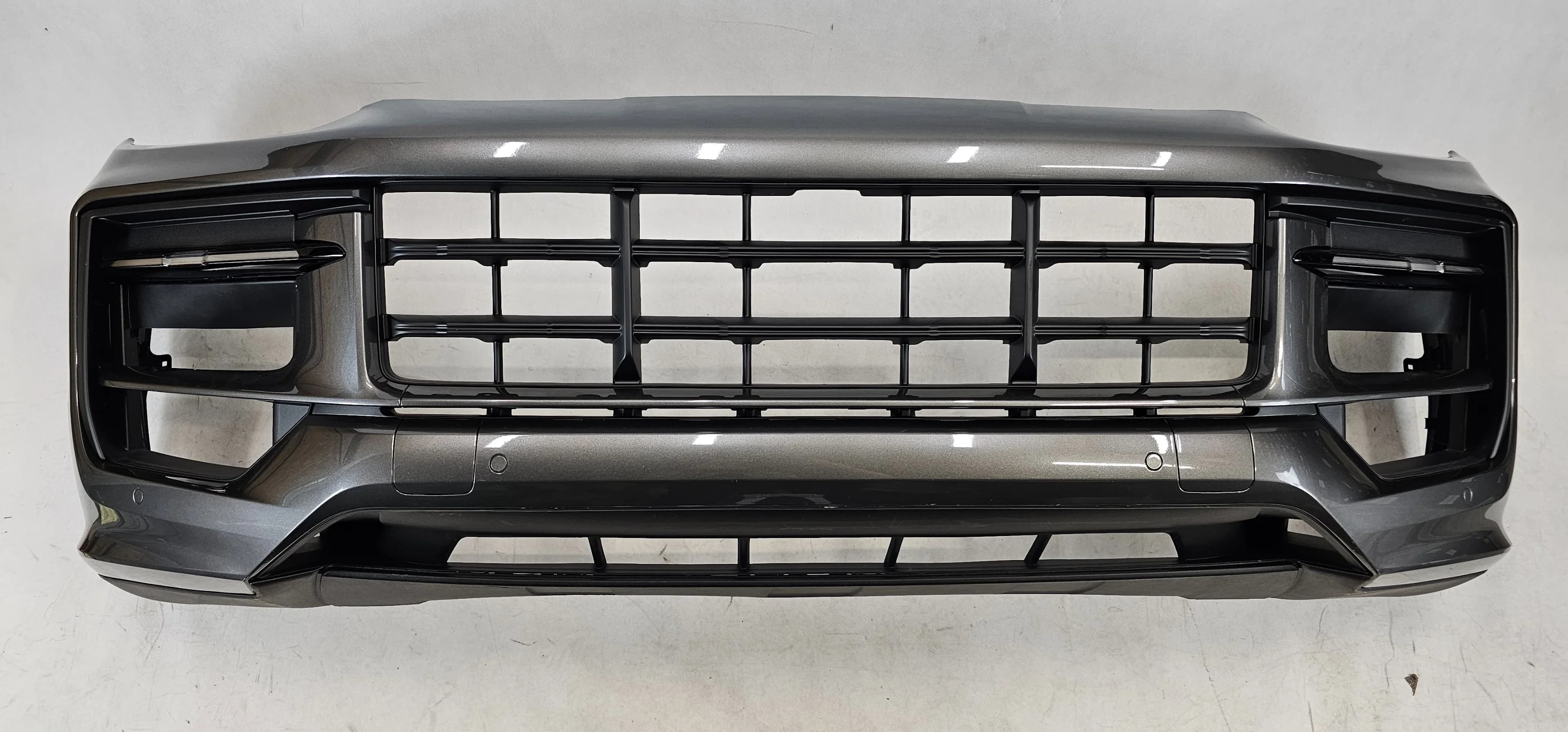 Zderzak przedni 4xPDC PORSCHE CAYENNE III 9Y0 LIFT 23- SPORT DESIGNE