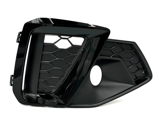 Kratka zderzaka AUDI A4 B9 FL S-LINE PRAWA Black