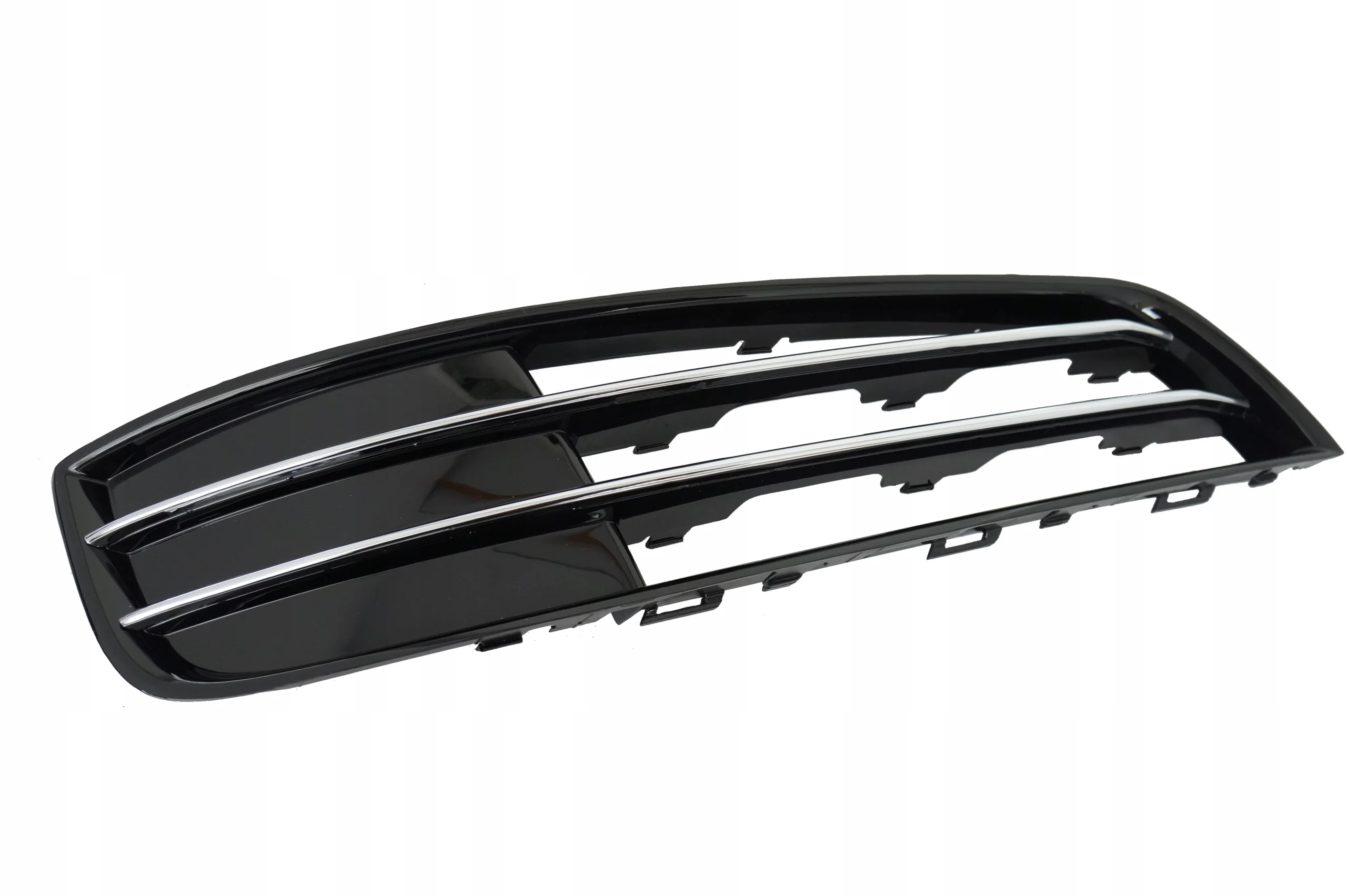 Kratka zderzaka AUDI A8 D4 09-13r PRAWA (4H0807680M, 4H0807680E, 4H0807680J)