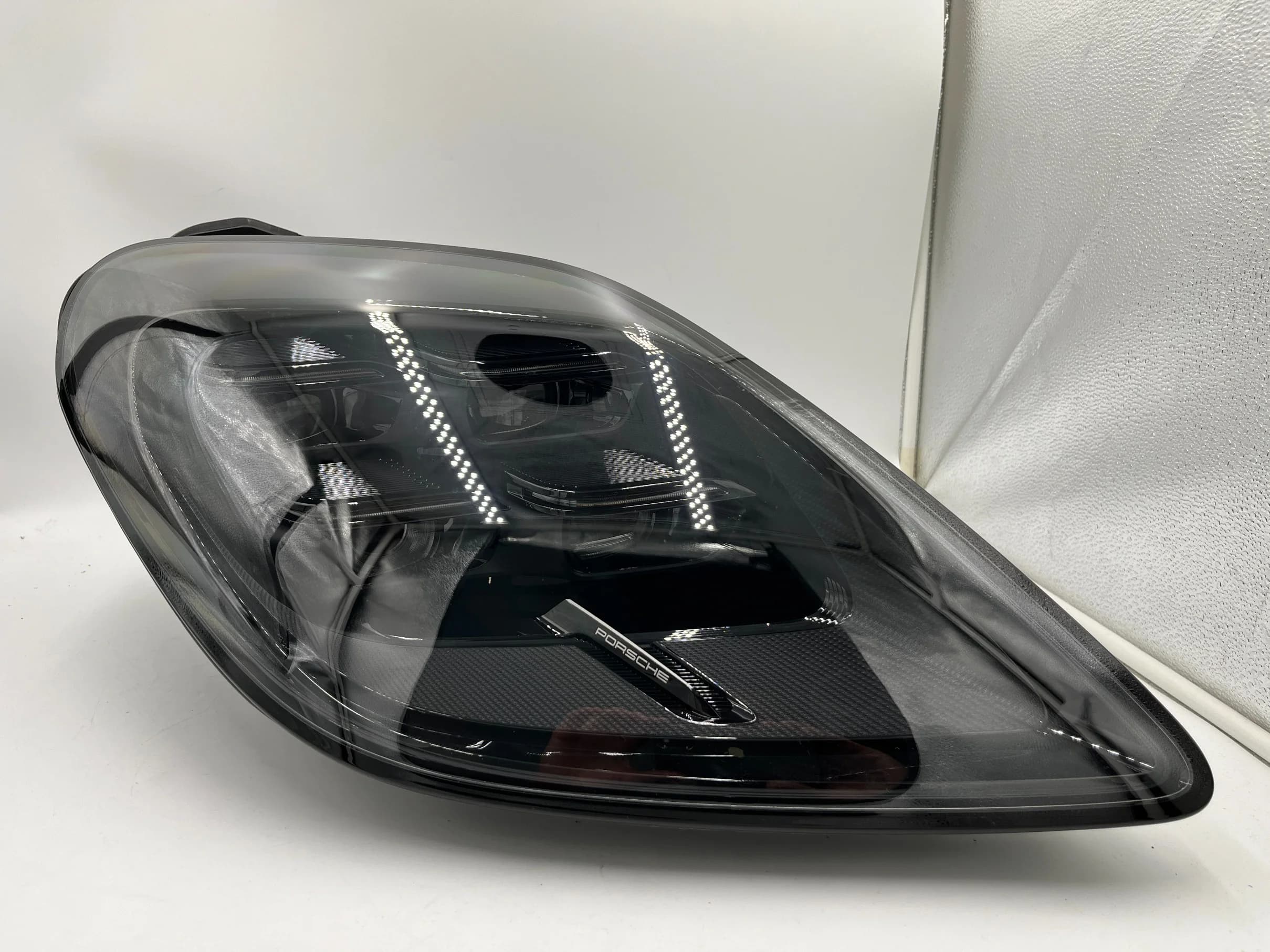 Lampa Reflektor PORSCHE PANAMERA 976 972 FULL LED MATRIX PRAWY (976941016F)