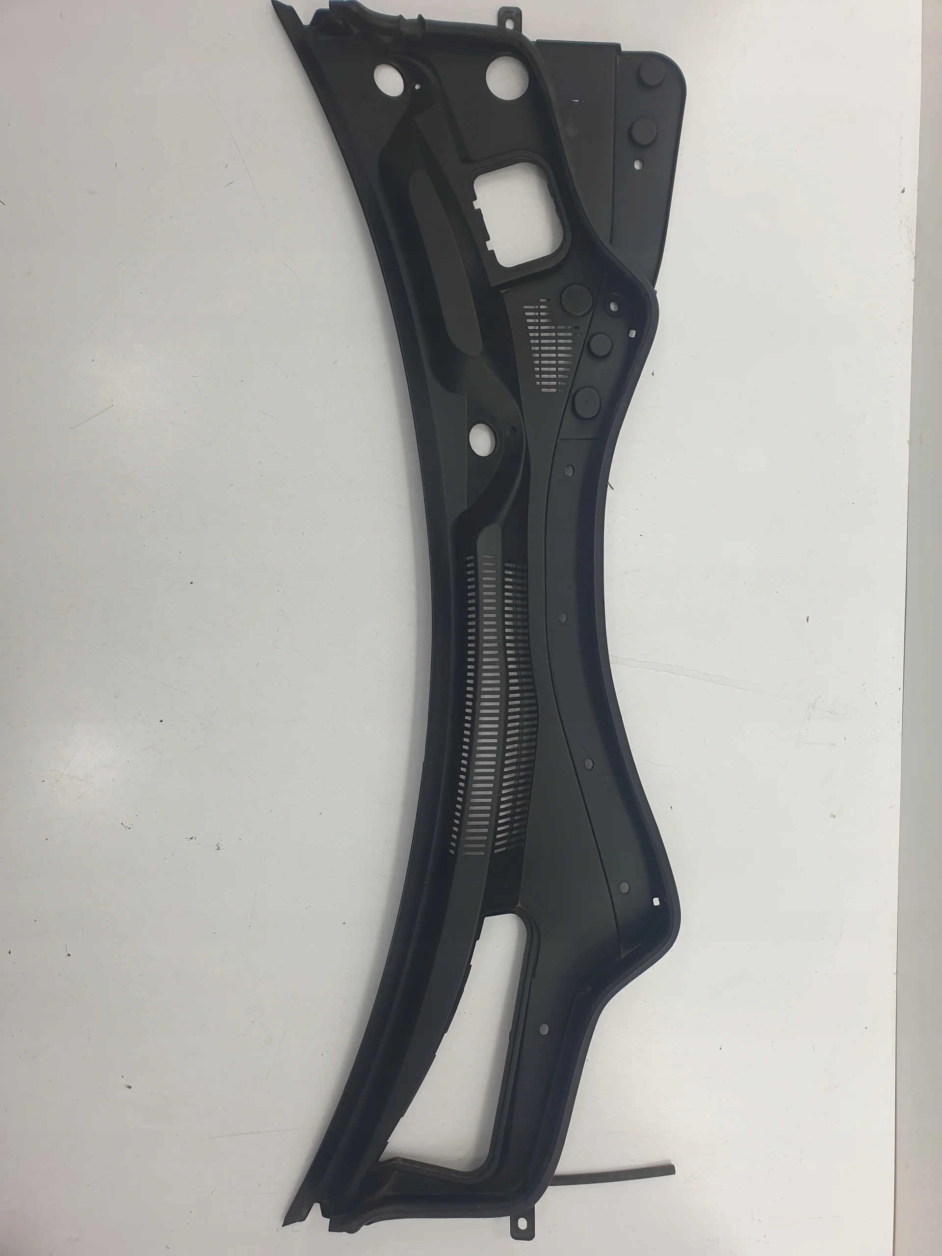 PODSZYBIE MASERATI QUATTROPORTE VI GHIBLI 2013-