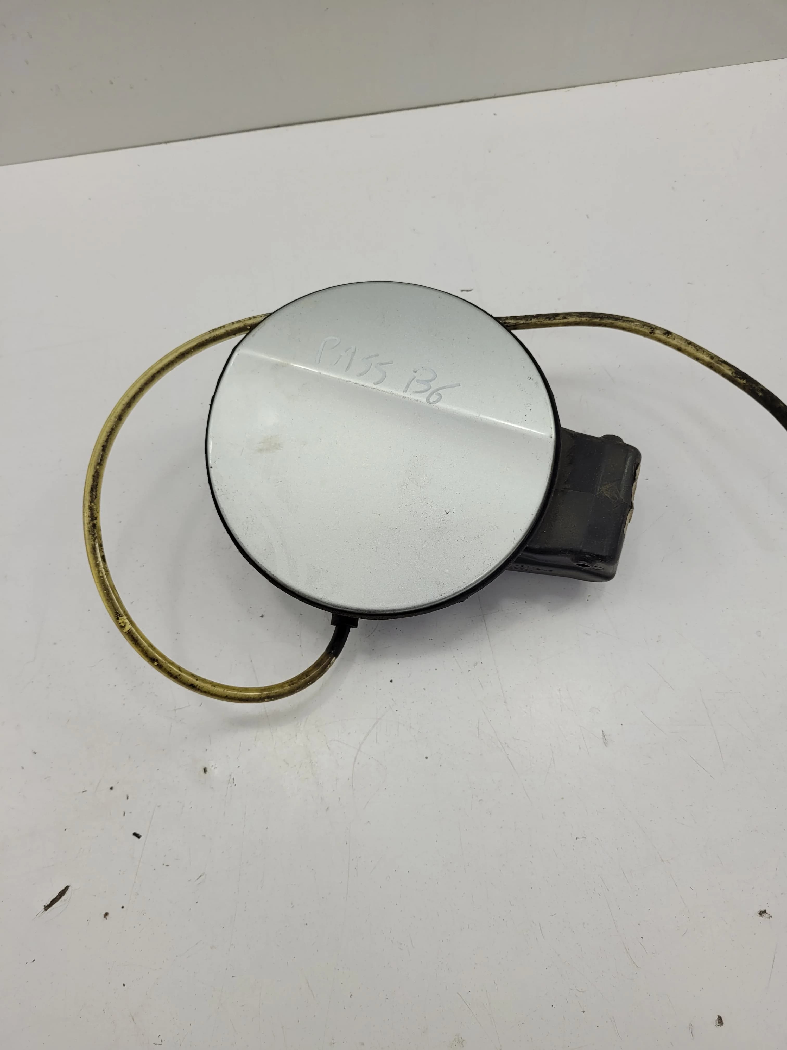 Wlew paliwa VW PASSAT B6 (3C9809857)