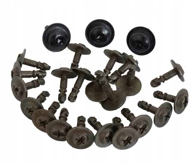 Spinki montażowe OSŁONY SKRZYNI A8 D4