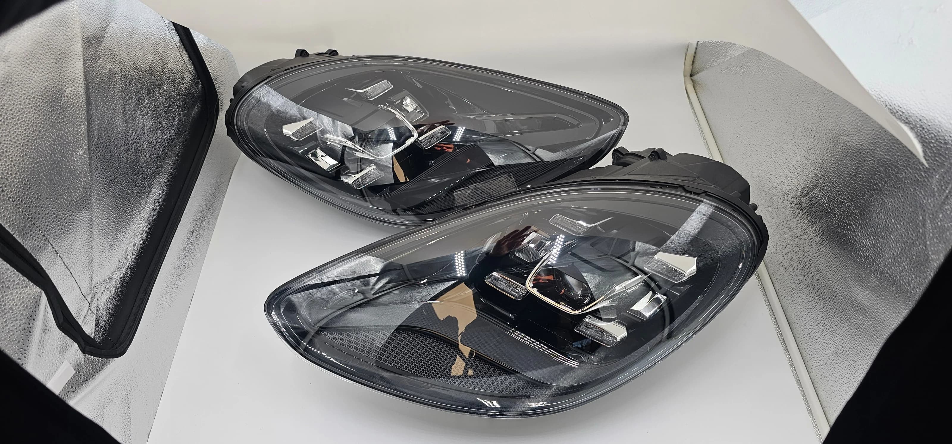 Reflektor przedni FULL LED PORSCHE PANAMERA 971 LEWY + PRAWY BLACK KPL