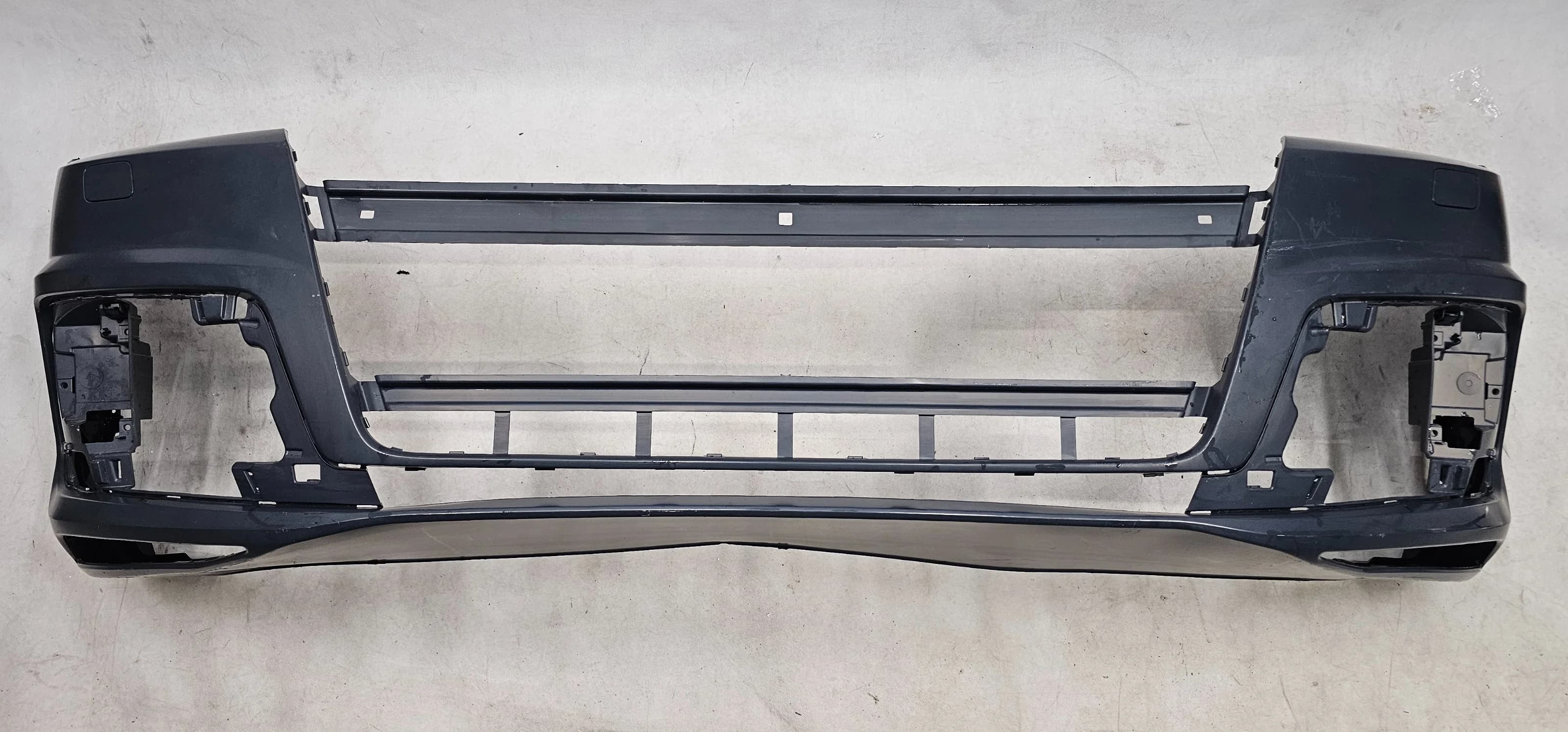 Zderzak przedni skorupa OE AUDI Q7 4M 15-19 S-LINE 6xPDC