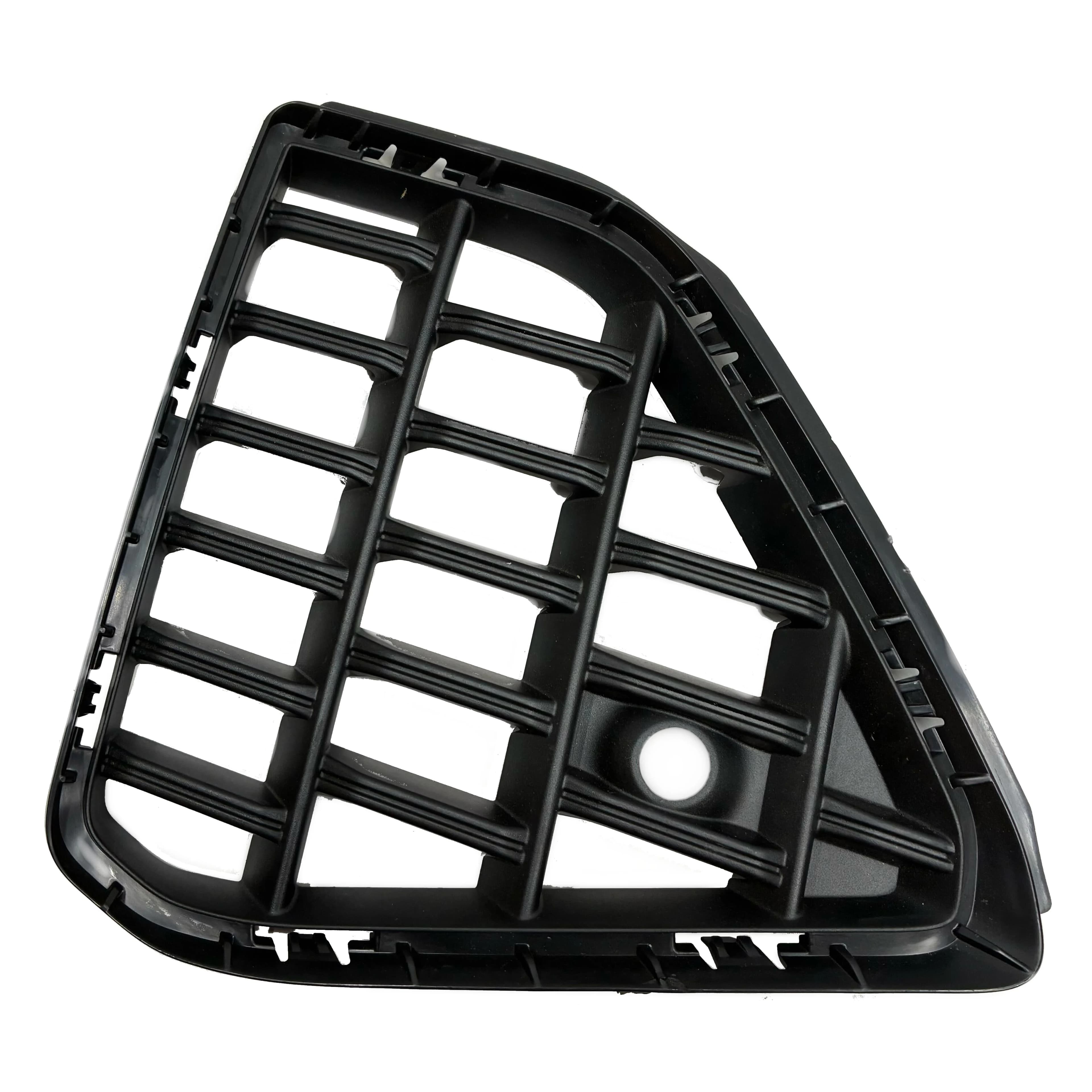 Kratka zderzaka AUDI Q8 4M8 23r- LIFT PRAWA (4M8807682R)