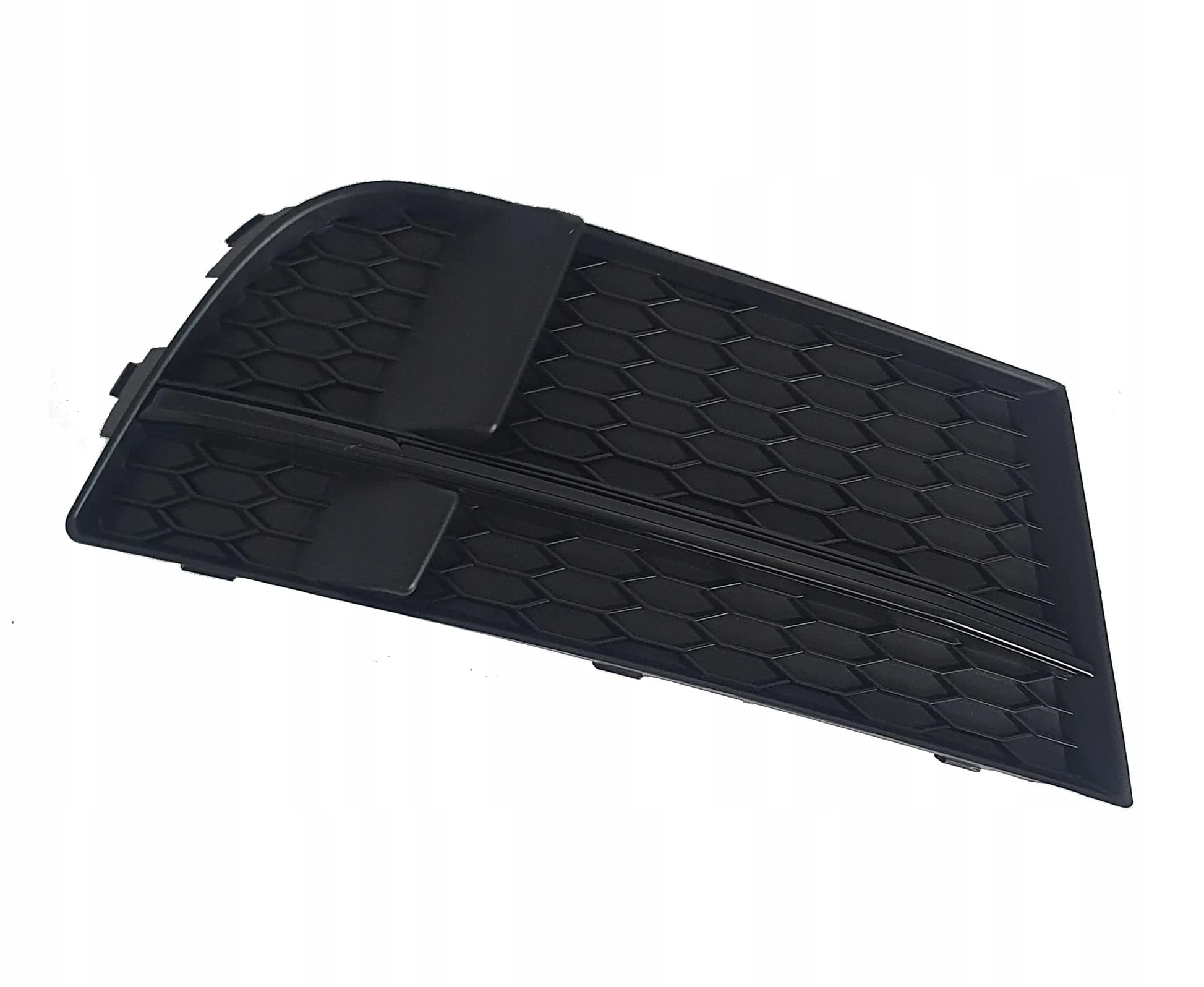 Kratka zderzaka AUDI A3 8V FL S-LINE 16-19r BLACK PRAWA (8V3807682AE, 8V3807682N)