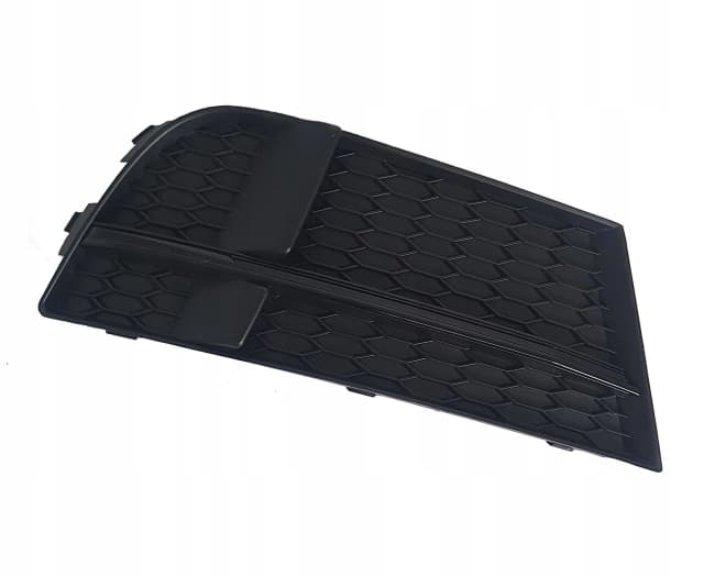 Kratka zderzaka AUDI A3 8V FL S-LINE 16-19r BLACK PRAWA