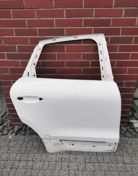 DRZWI PRAWE TYLNE PORSCHE MACAN 95B 2014-17