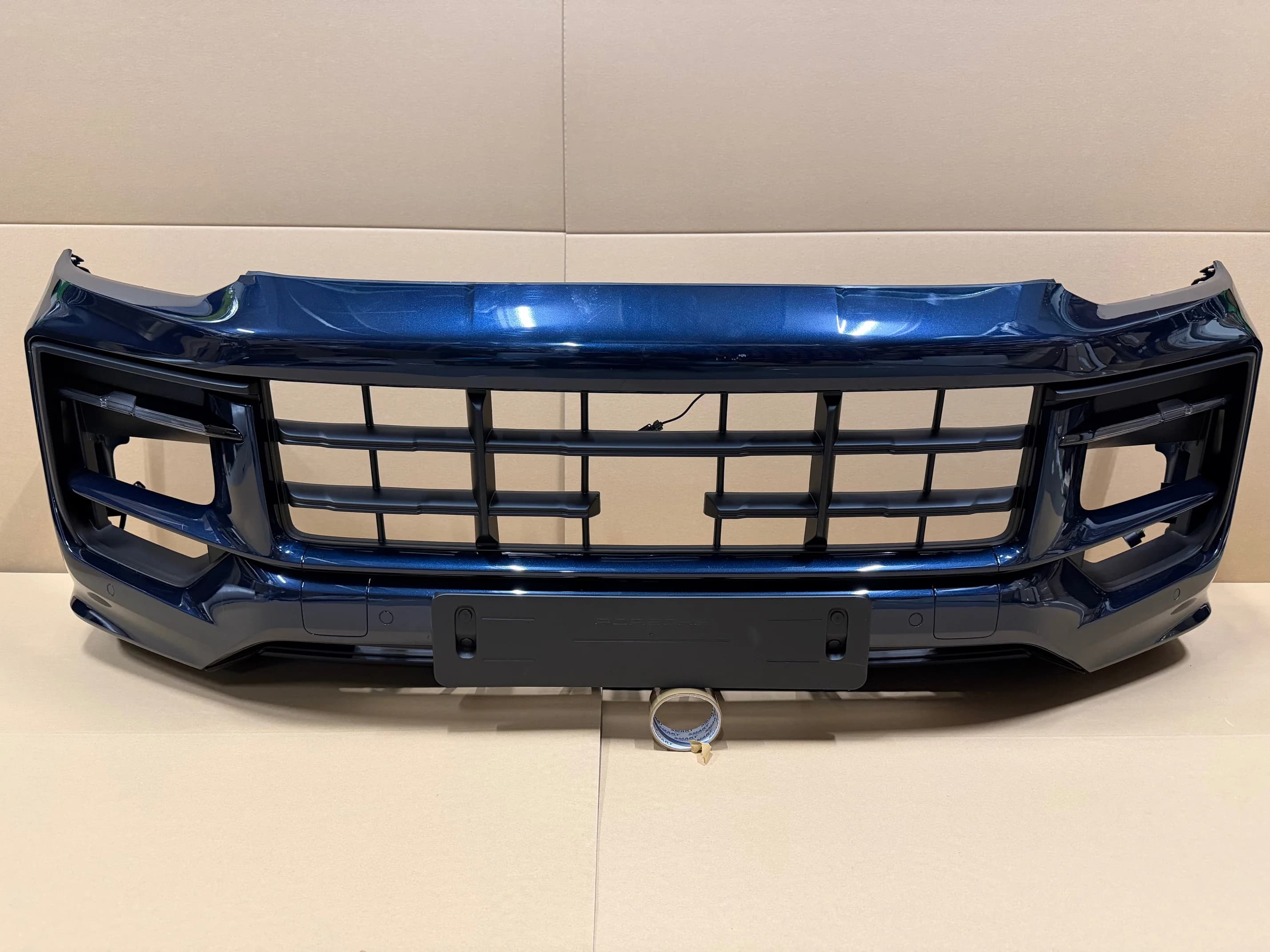 Zderzak przedni PORSCHE CAYENNE 9Y FL SPORT DESIGNE (9Y0807221F)