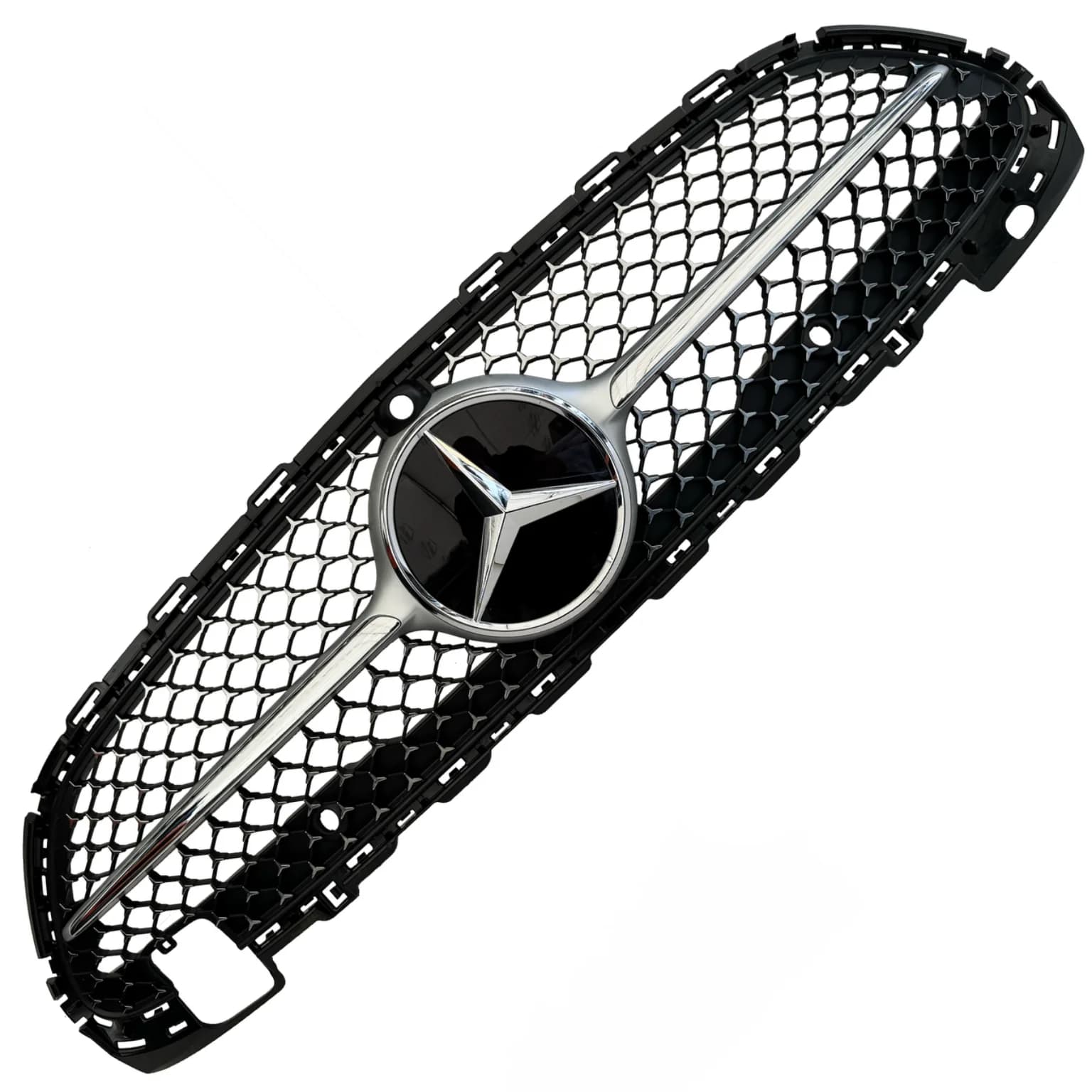 Atrapa zderzaka MERCEDES C-KLASA W206 AMG KAMERA SILVER (A2068882100)